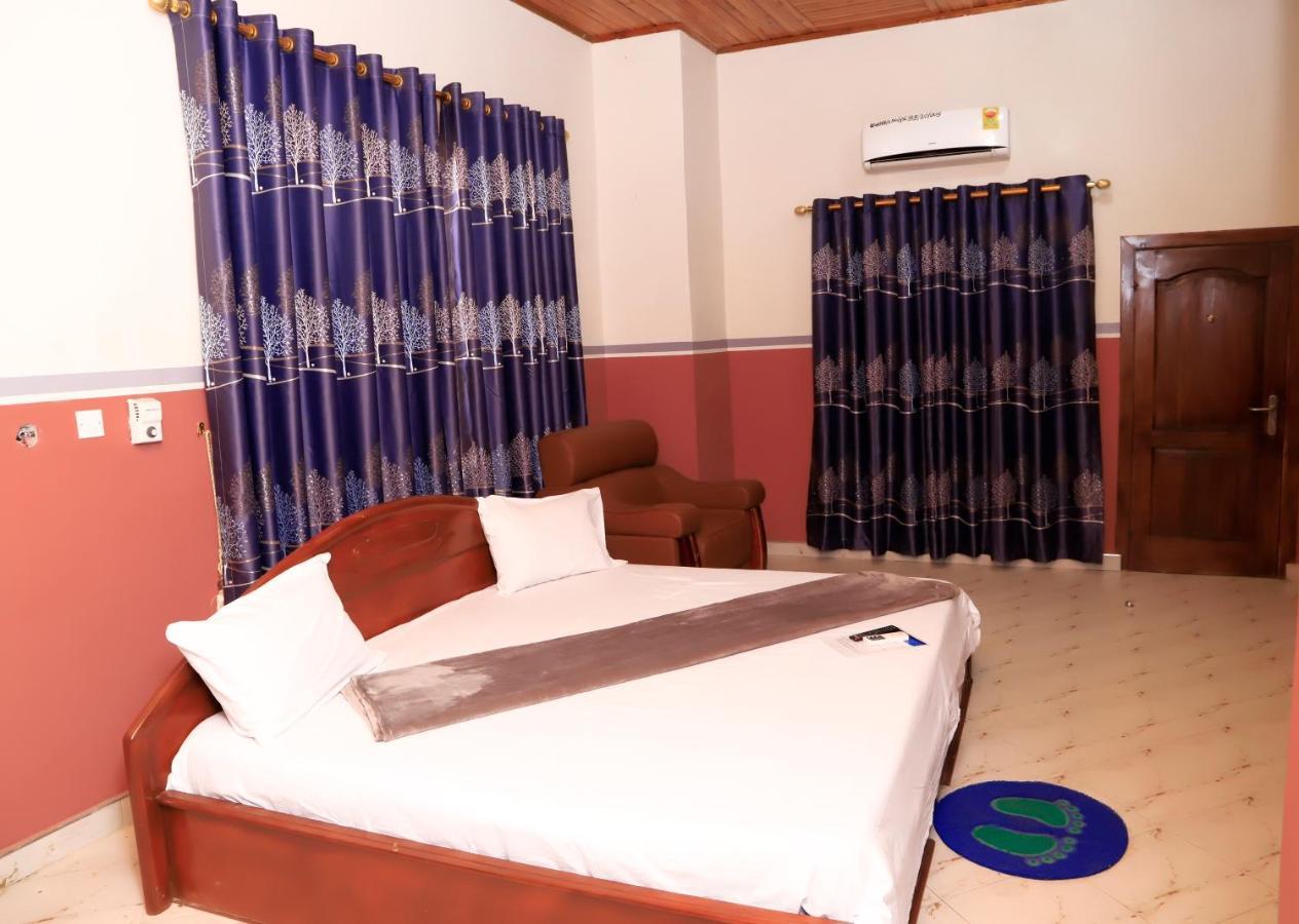 Osaah Bema Lodge Antoa Εξωτερικό φωτογραφία