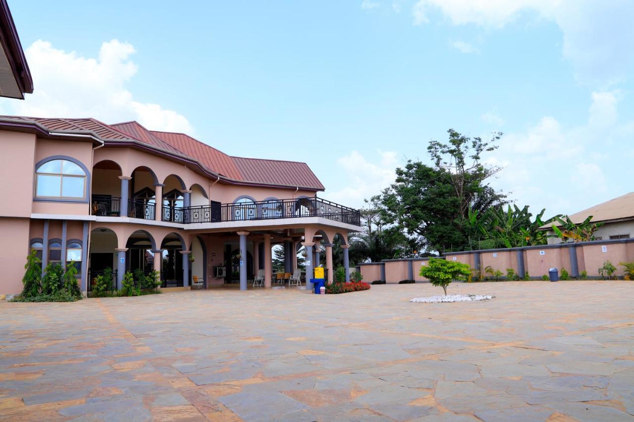 Osaah Bema Lodge Antoa Εξωτερικό φωτογραφία