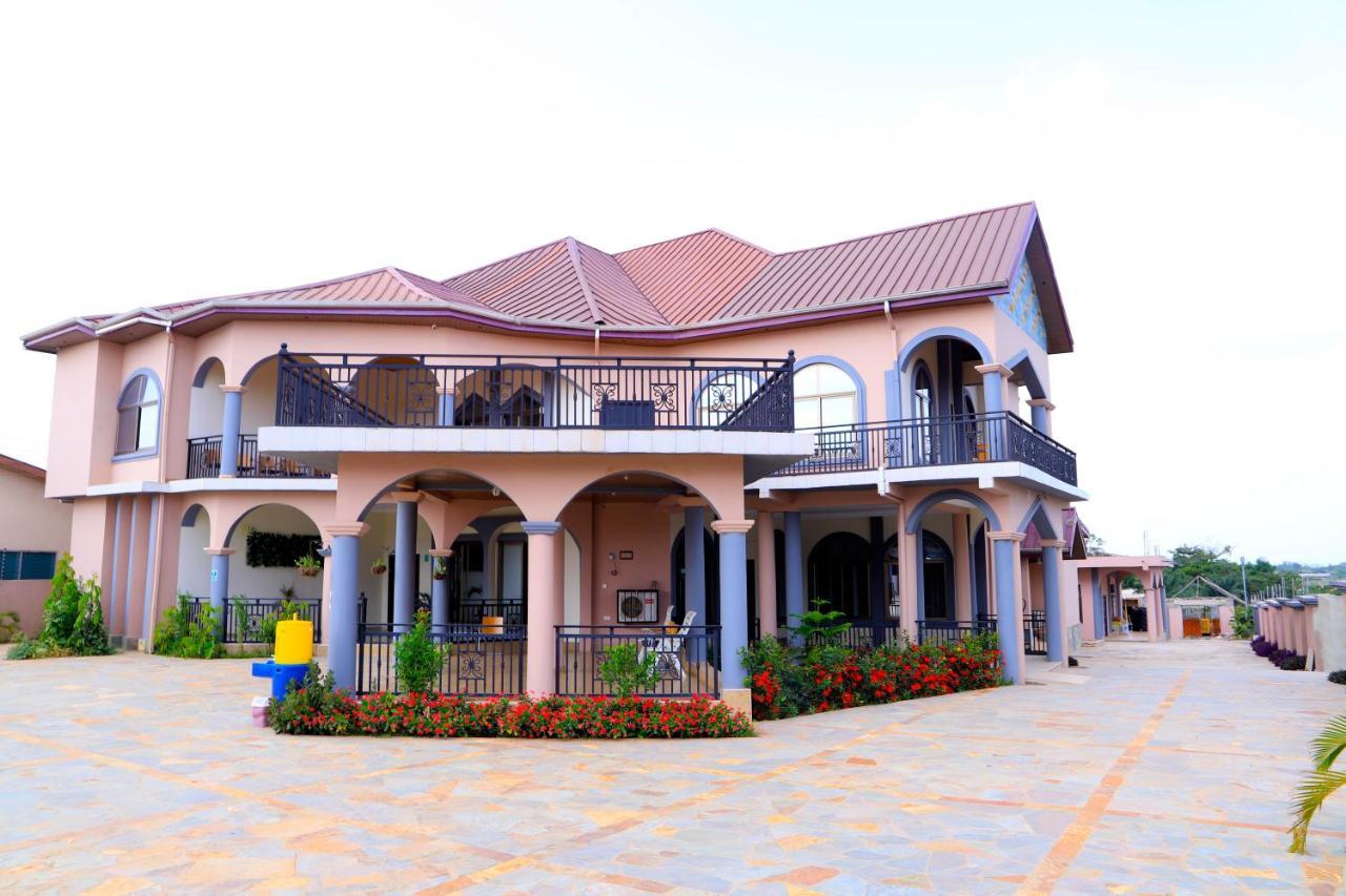 Osaah Bema Lodge Antoa Εξωτερικό φωτογραφία