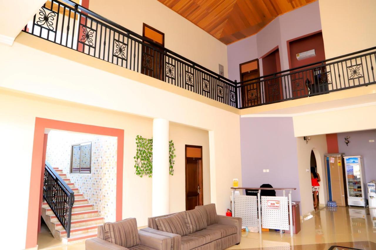 Osaah Bema Lodge Antoa Εξωτερικό φωτογραφία